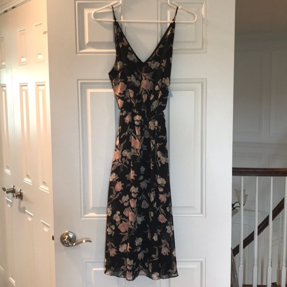 Soprano NWT black/multi dress